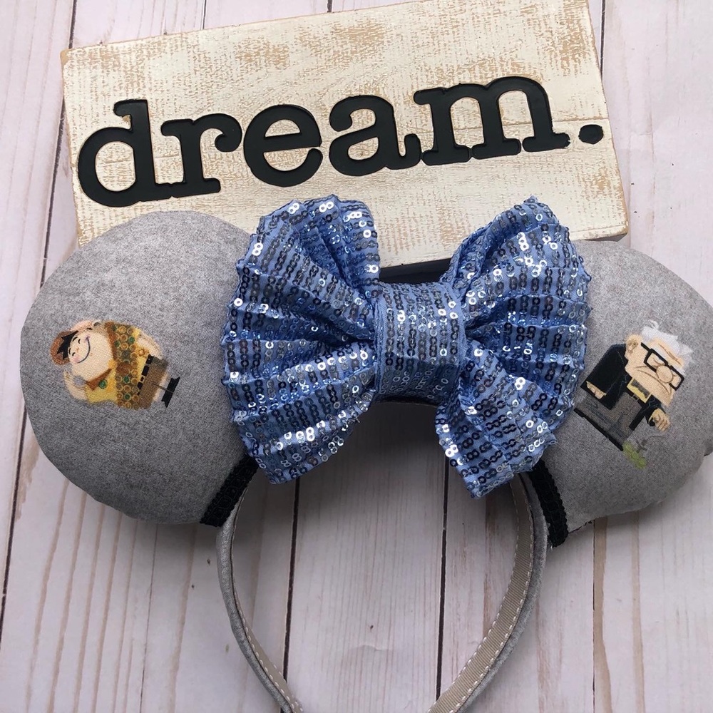 Up Minnie Ears